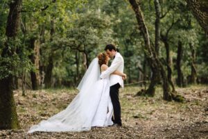 Reasons to Hire a Professional Photographer for Your Wedding Day